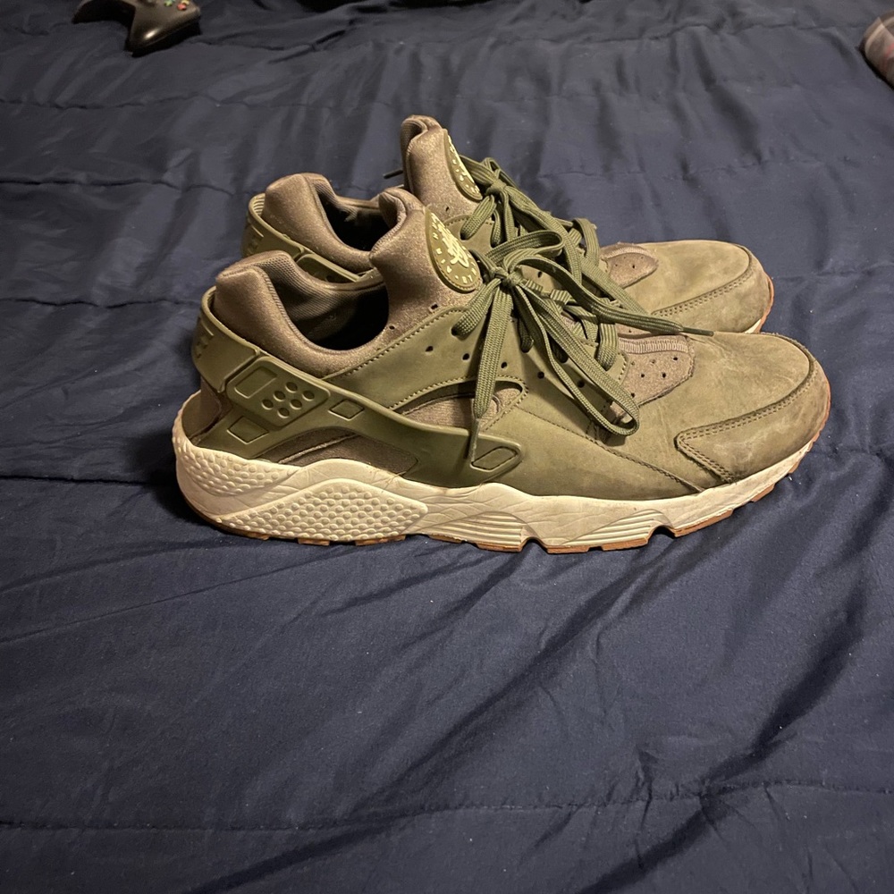 Men’s Nike Air Huarache Shoes